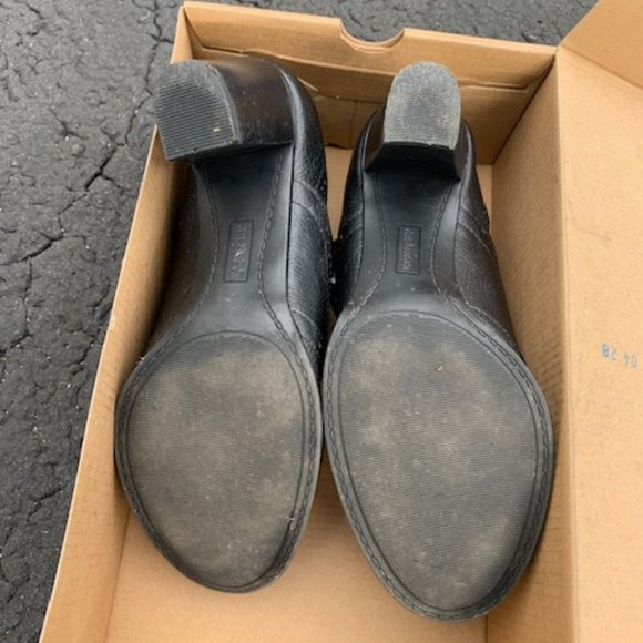 G. H. Bass & Co women’s shoes Brielle style size 7.5M - Picture 7 of 9